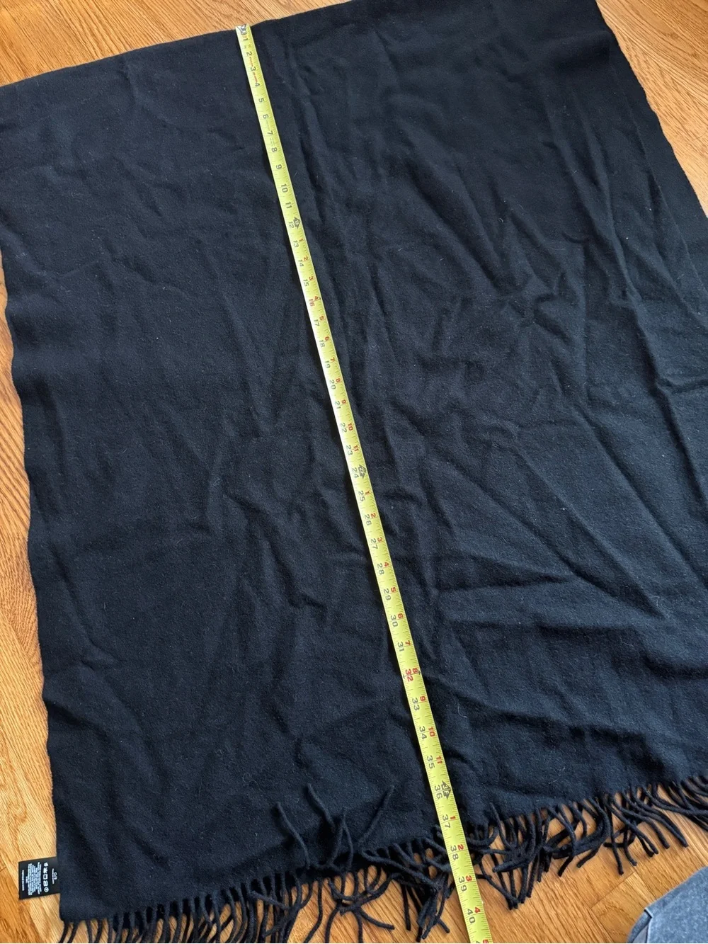 Wilfred Aritzia oversized black wool warm scarf